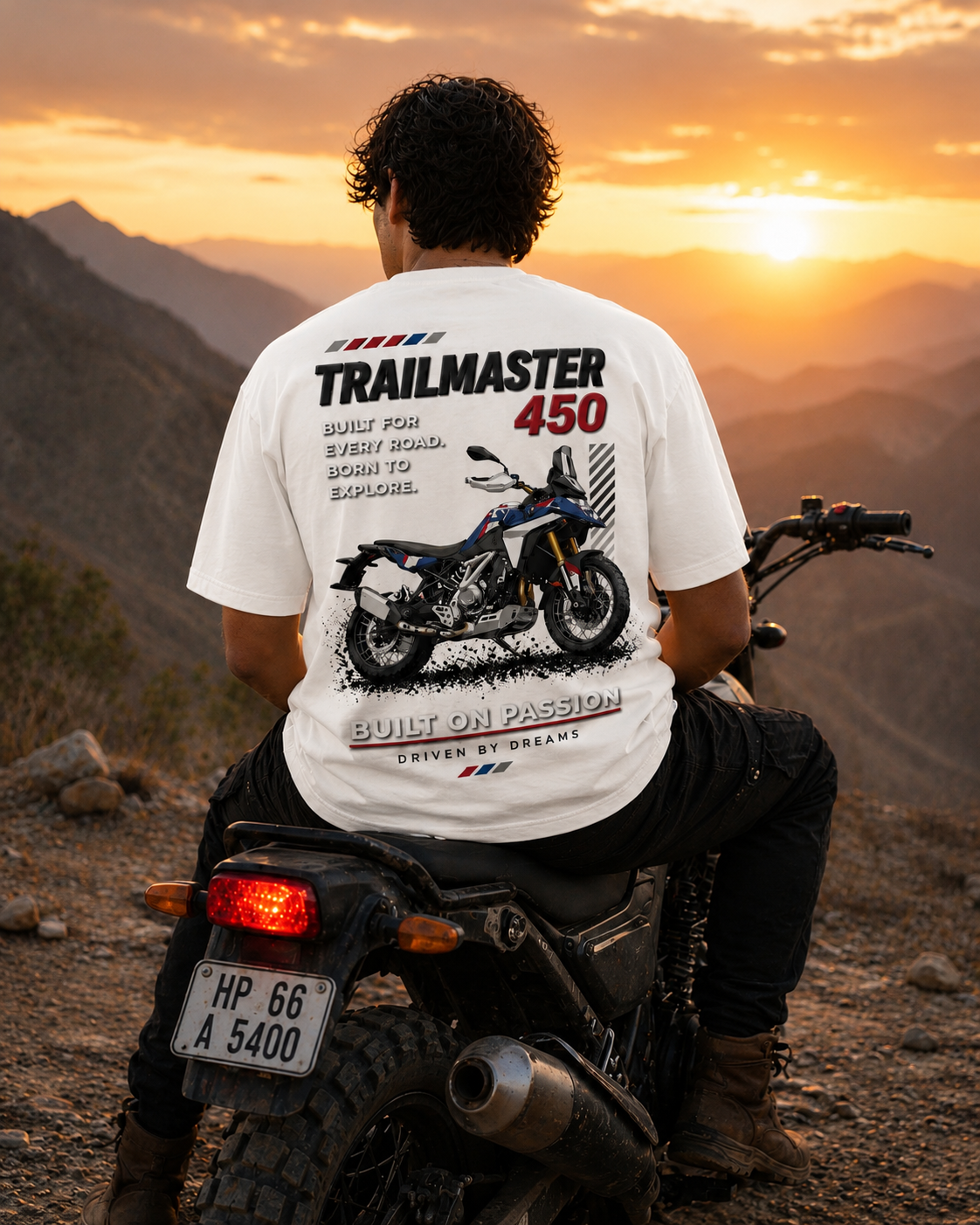 ADVENTURE F450 GS Oversized Tee - Puff Print Edition
